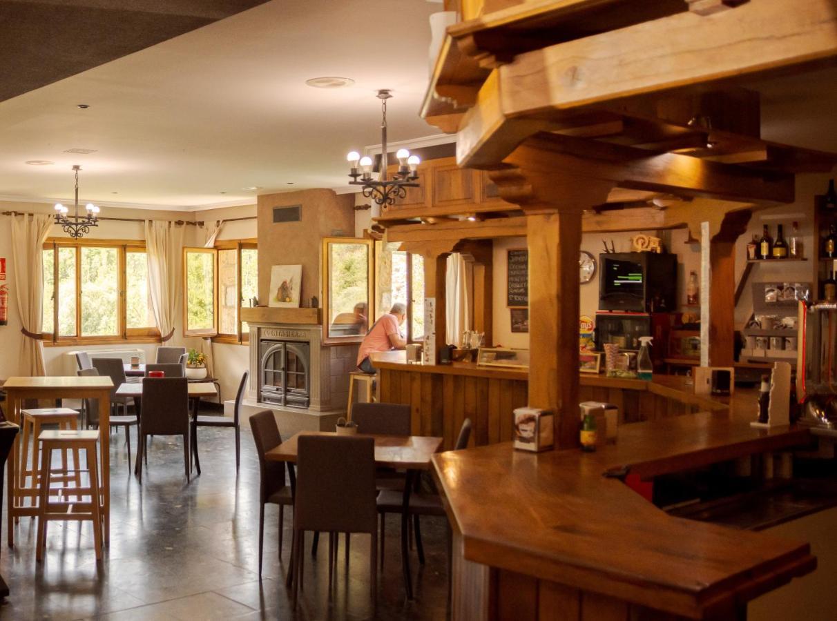 Hostal Restaurante Ventasierra Valdoré Exterior foto