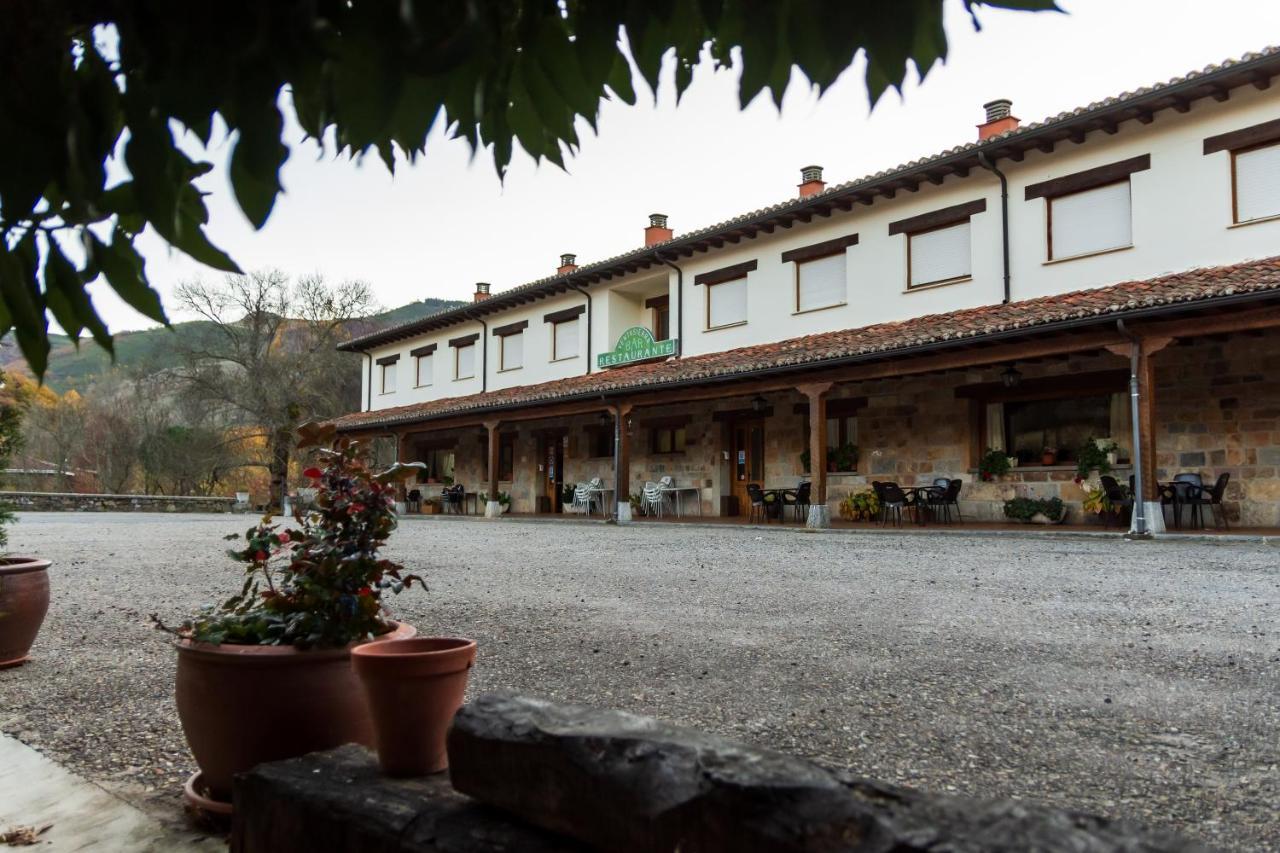 Hostal Restaurante Ventasierra Valdoré Exterior foto